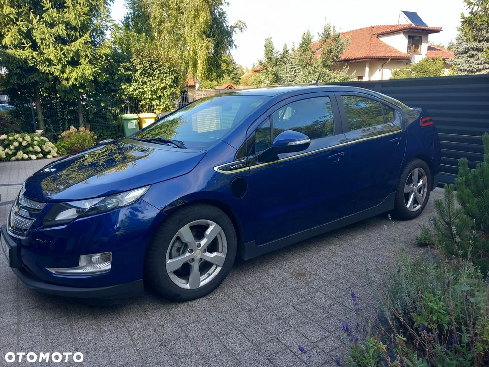 Chevrolet Volt - 10