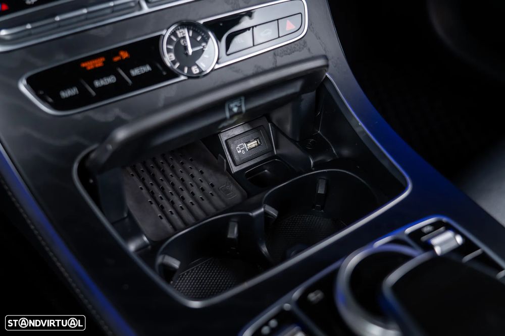 Mercedes-Benz E 300 - 24