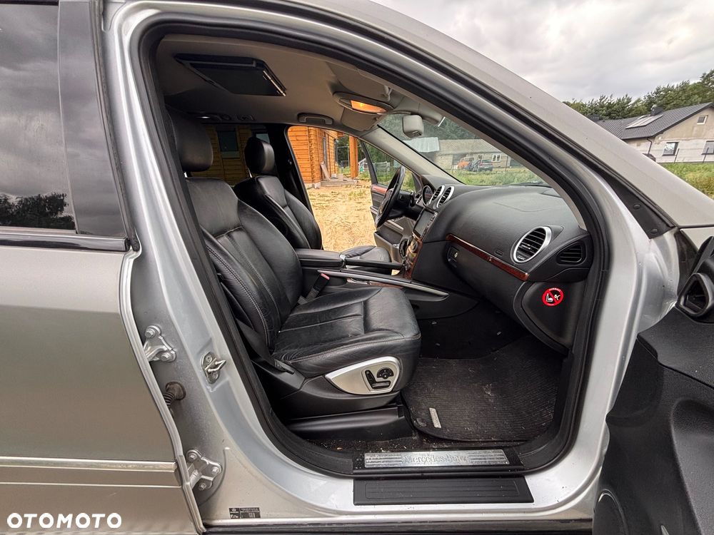 Mercedes-Benz GL - 7