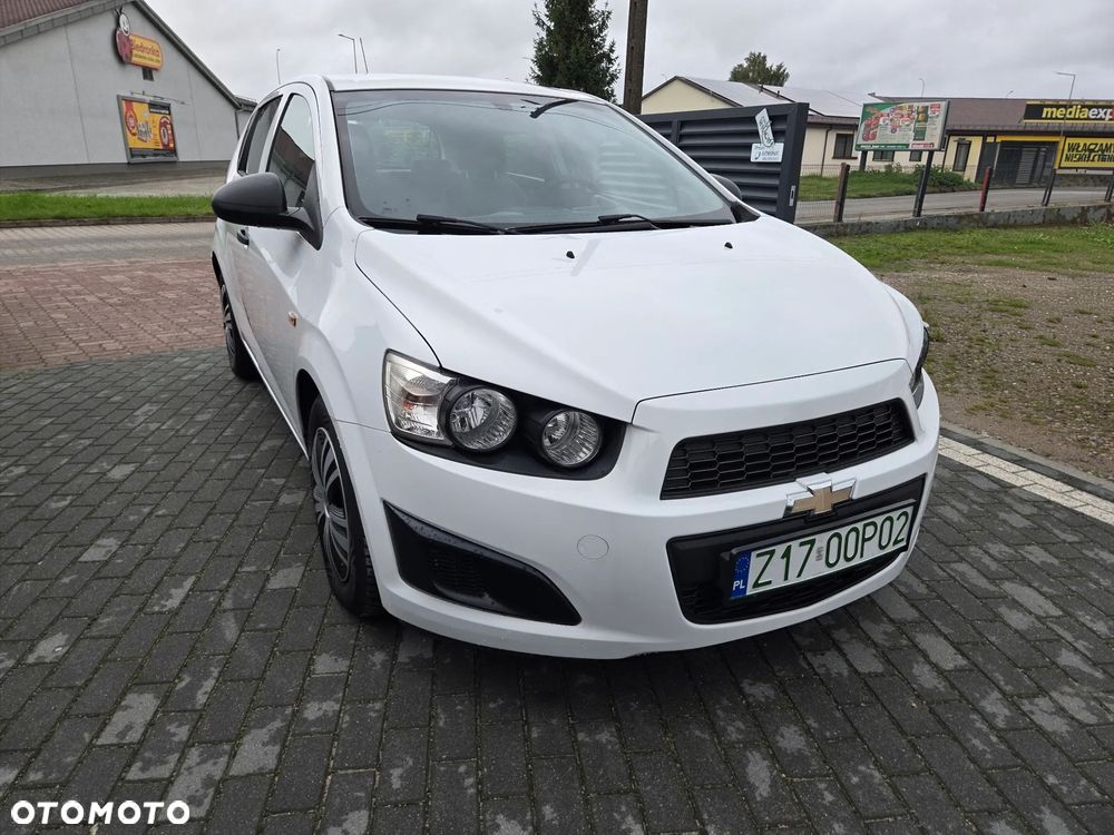 Chevrolet Aveo 1.2 LS - 33