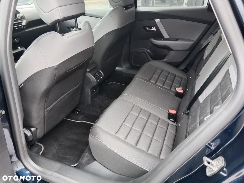 Citroën C4 - 10