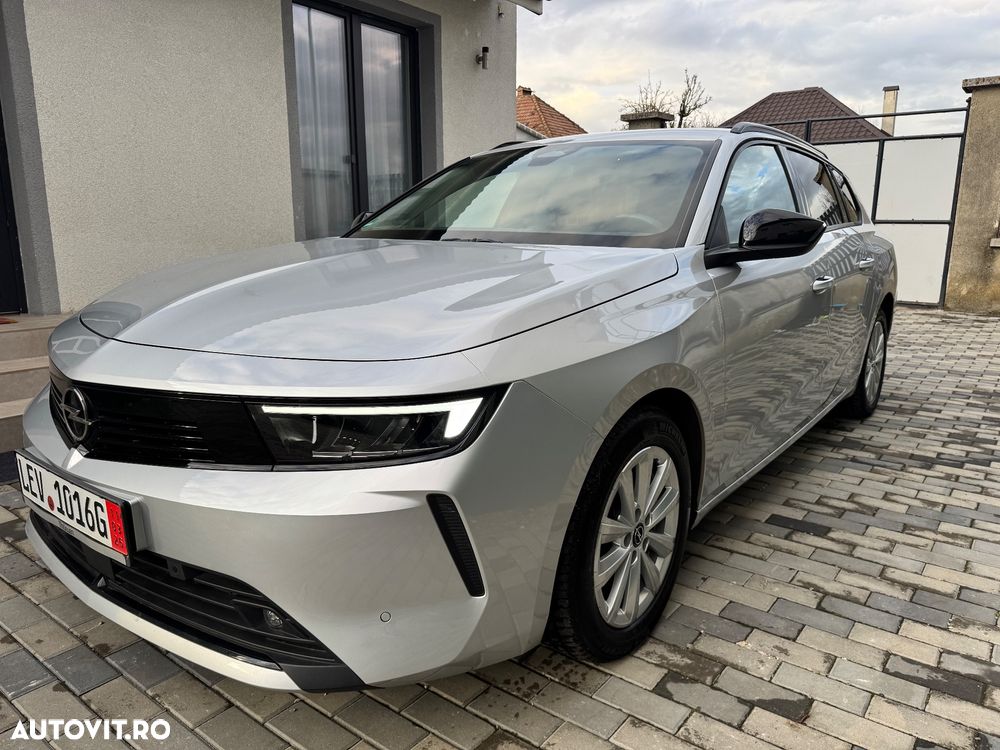Opel Astra 1.5 D Automatik Business Elegance - 1