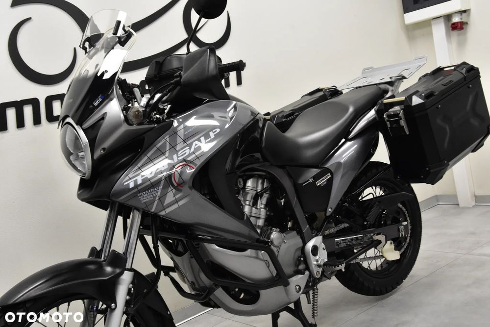 Honda Transalp - 9