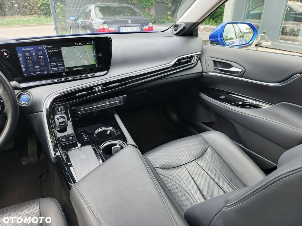 Toyota Mirai - 11