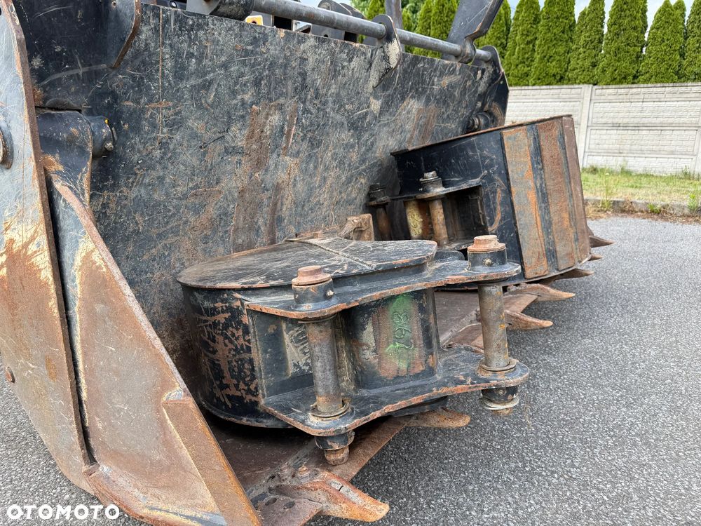 JCB 3CX PLUS AEC 1400Mth Salon PL - 20
