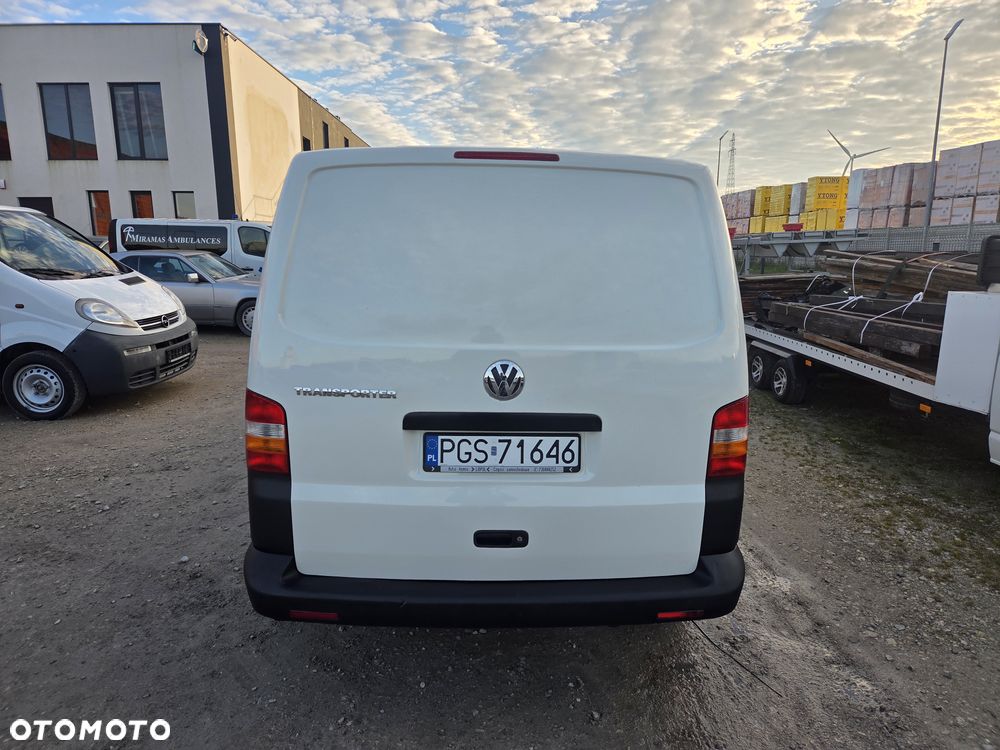 Volkswagen Transporter - 5