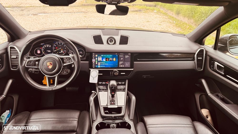 Porsche Cayenne Coupé E-Hybrid Platinum Edition - 13