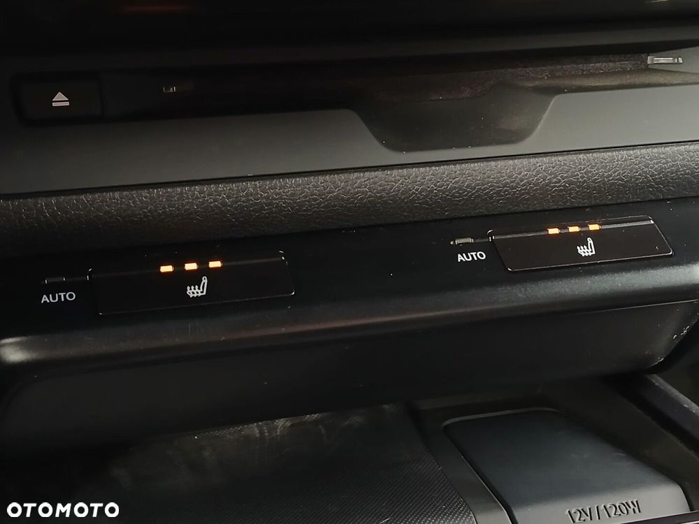 Lexus UX 250h GPF F Impression 2WD - 25