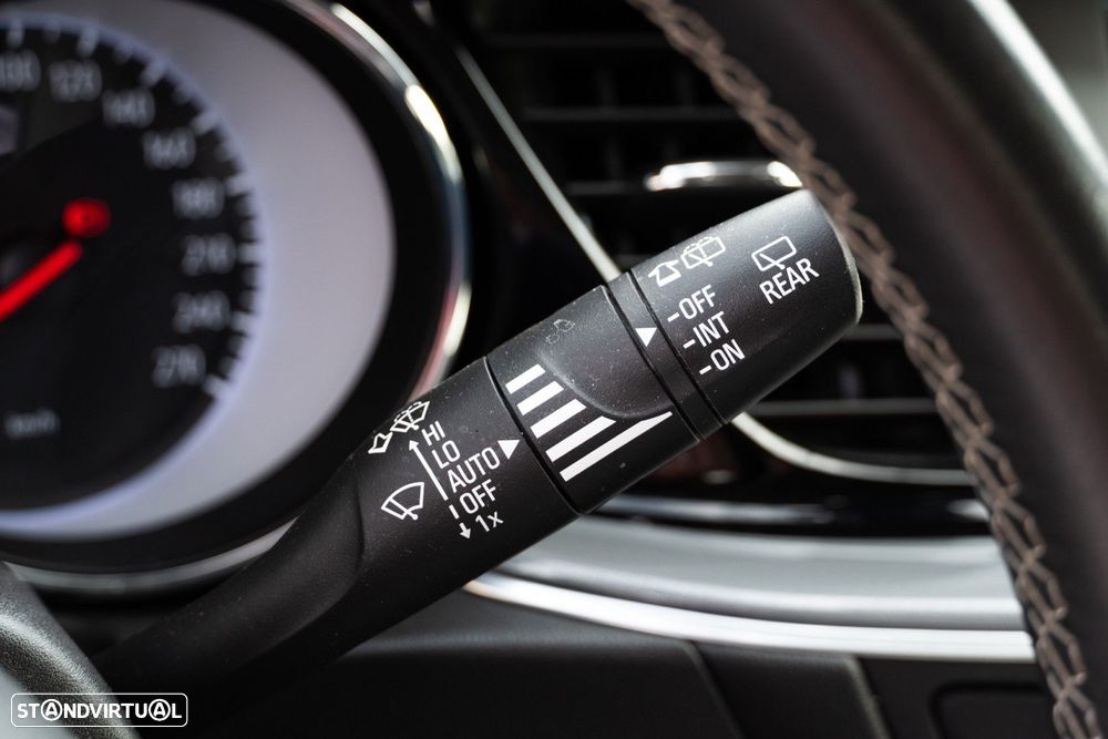 Opel Insignia Sports Tourer 1.6 CDTi Business Edition - 16