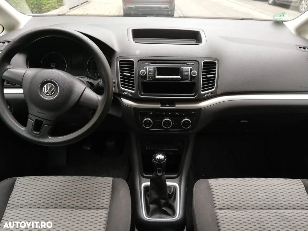Volkswagen Sharan 2.0 TDI 4MOTION BlueMotion Technology Comfortline - 10