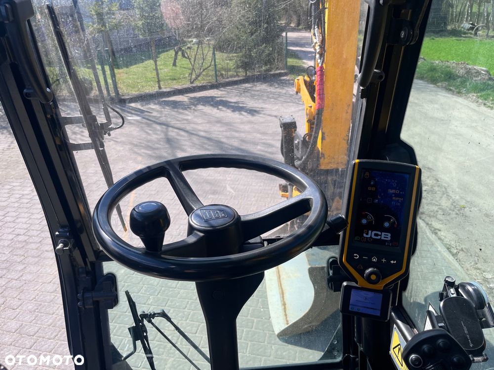 JCB JS 145W - 28