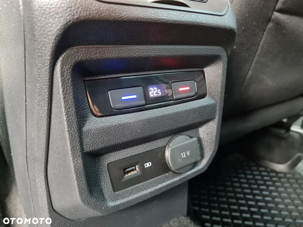 Volkswagen Tiguan - 31