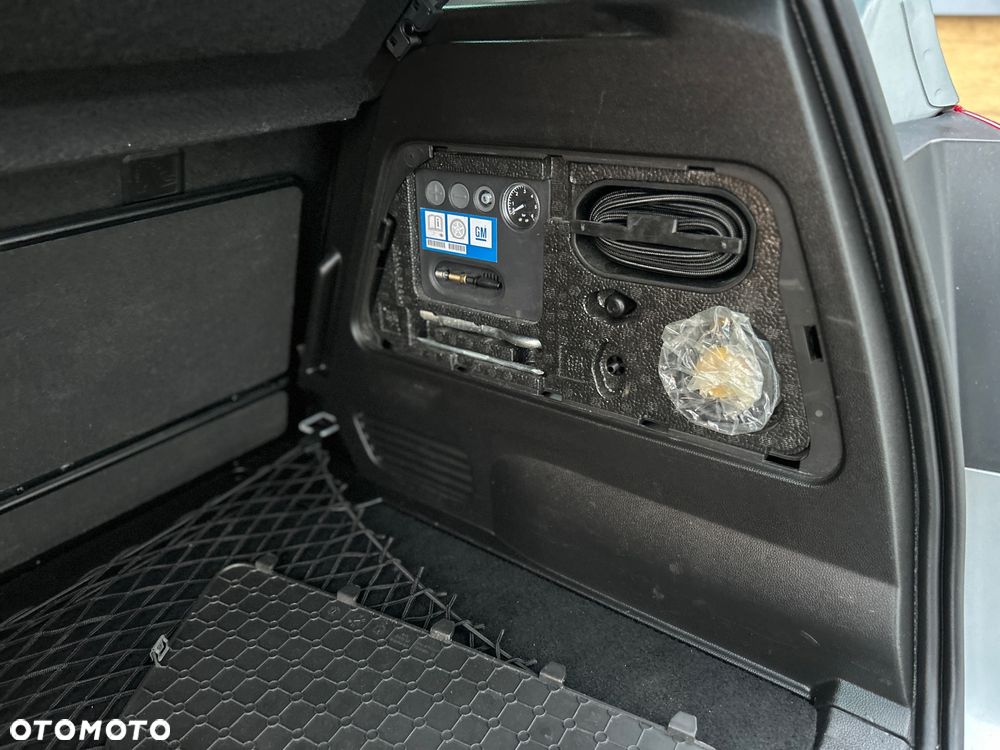 Opel Meriva 1.4 T Edition 150 - 18