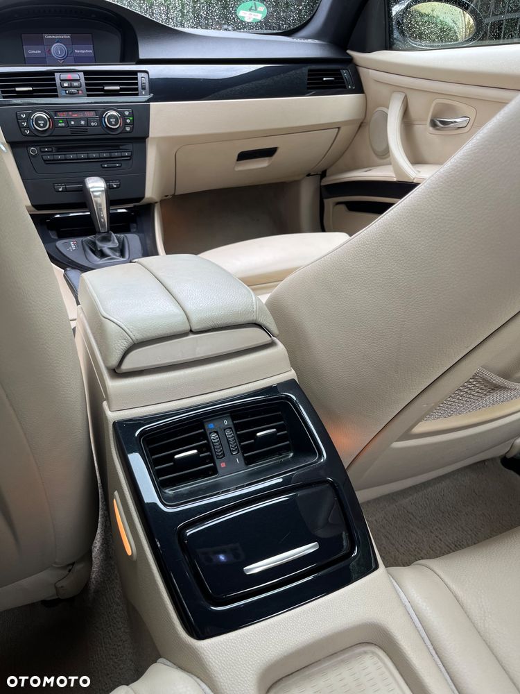BMW Seria 3 - 29