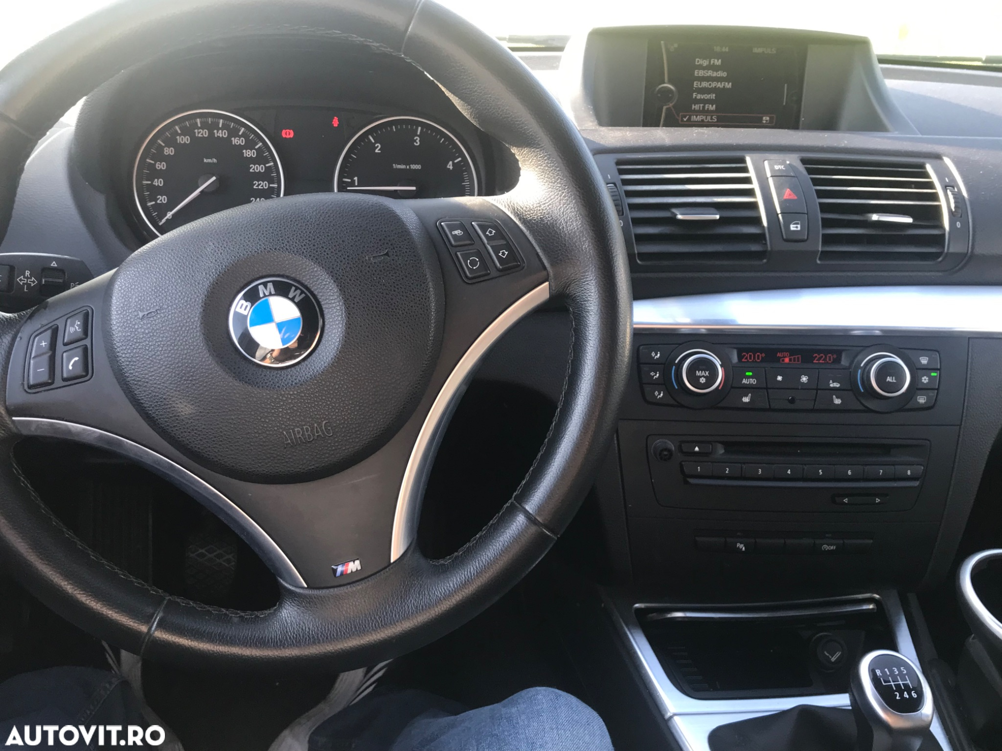 BMW Seria 1 120d - 4