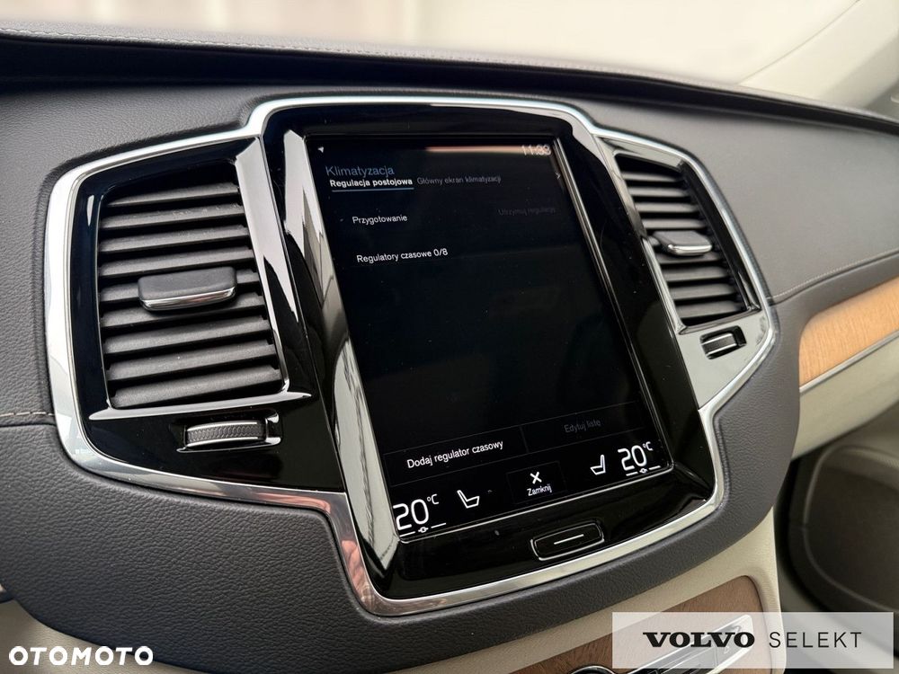 Volvo XC 90 - 23