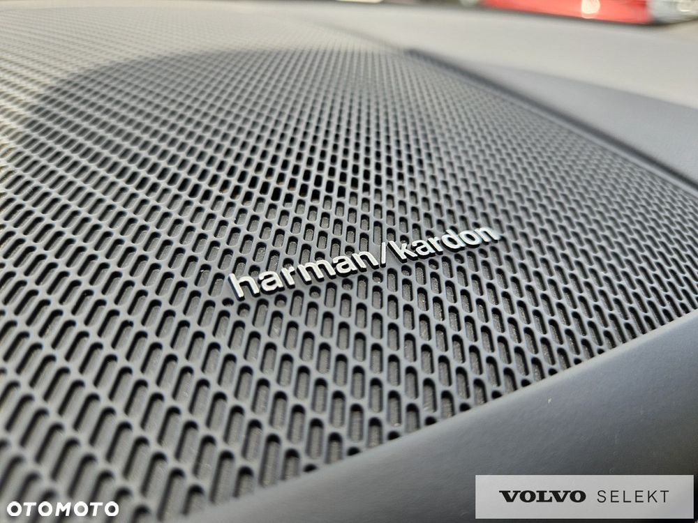 Volvo XC 60 - 30