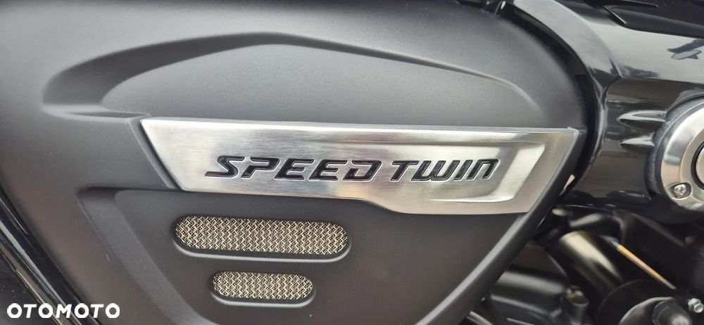 Triumph Speed Twin - 23