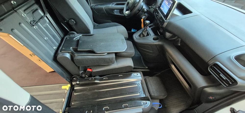 Toyota proace city - 20