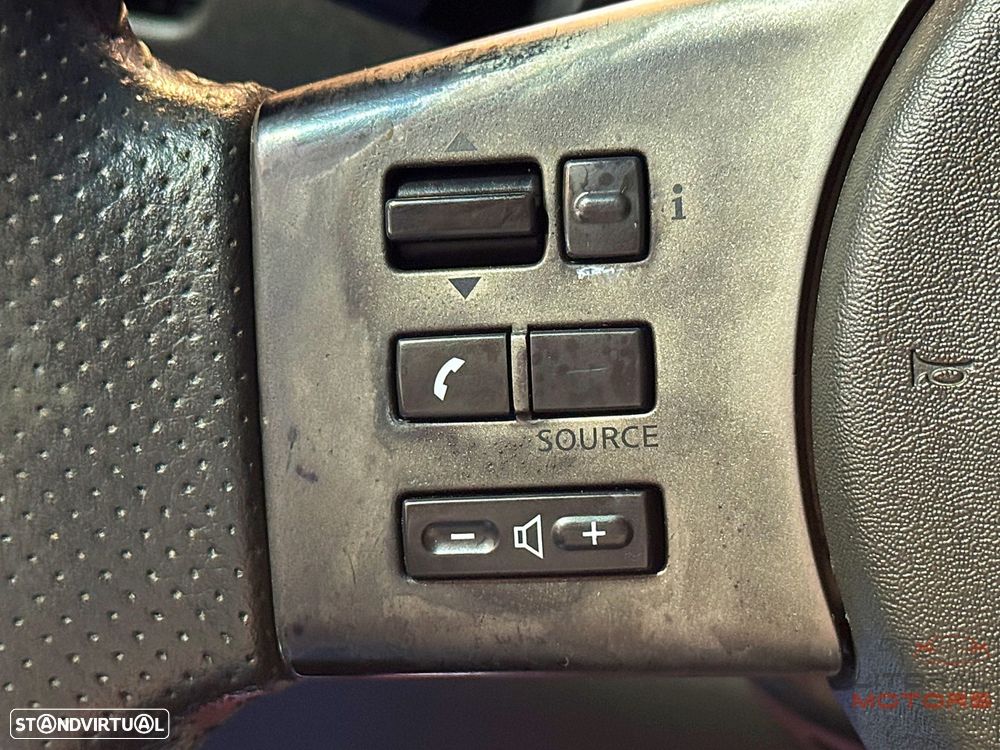 Nissan Navara 2.5 dCi CD Pilot - 22