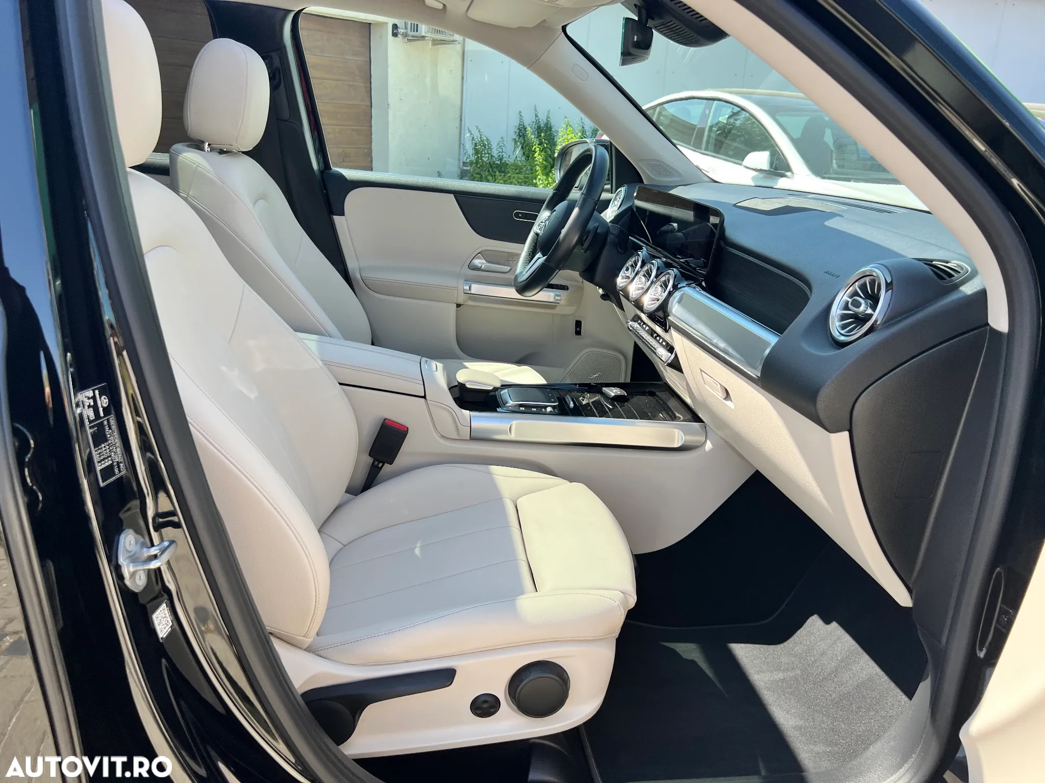 Mercedes-Benz GLB 200 d 4MATIC Aut. - 31