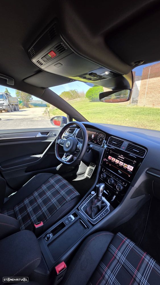VW Golf 2.0 TSI OPF DSG GTI - 7