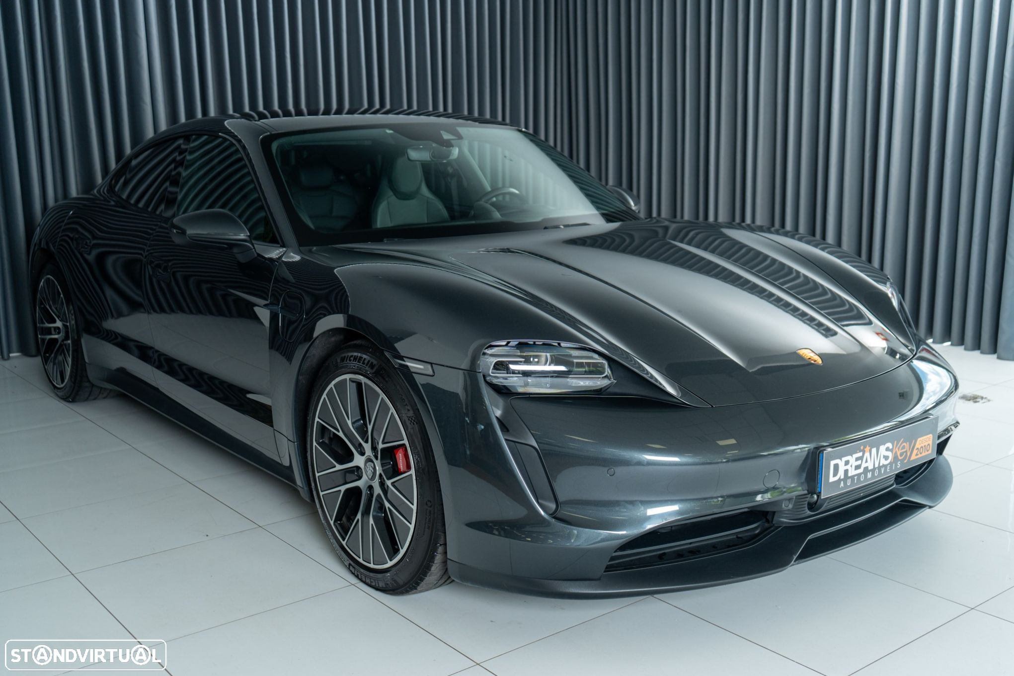 Porsche Taycan 4S - 6
