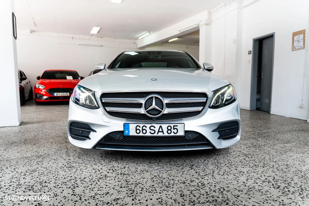 Mercedes-Benz E 220 d AMG Line - 2