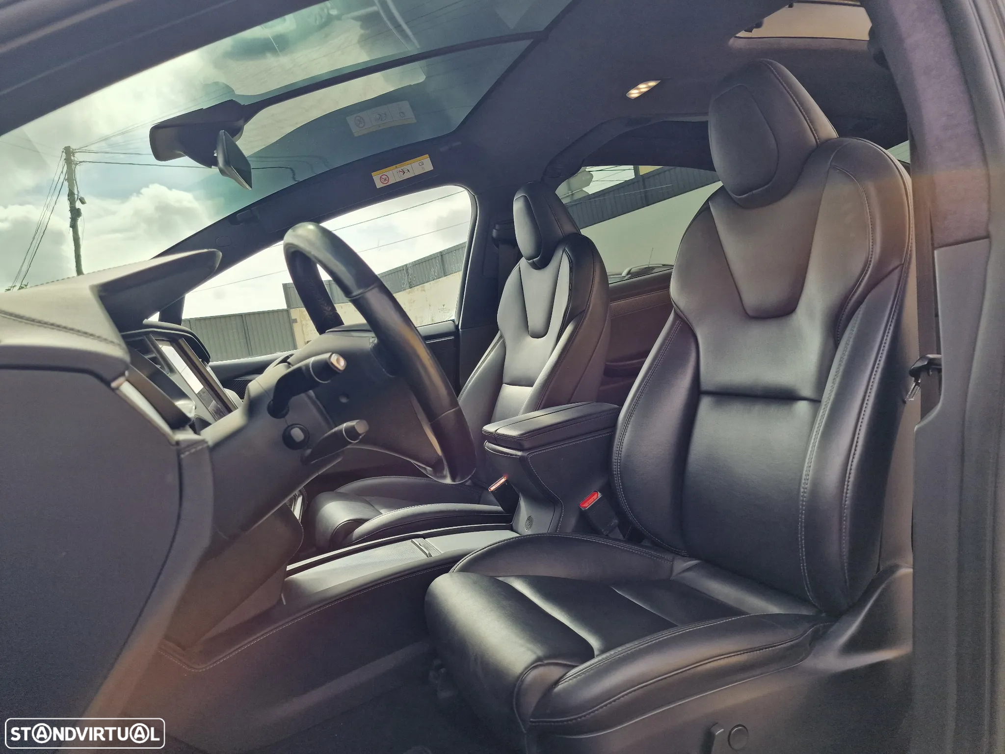 Tesla Model X Performance - 14