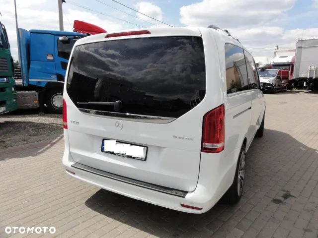 Mercedes-Benz Klasa V 250 (BlueTEC) d Avantgarde 7G-Tronic - 7