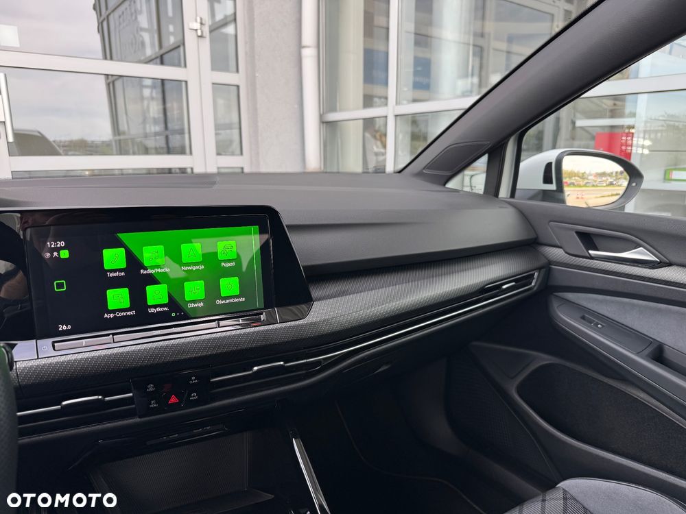 Volkswagen Golf 1.5 eTSI mHEV R-Line DSG - 17