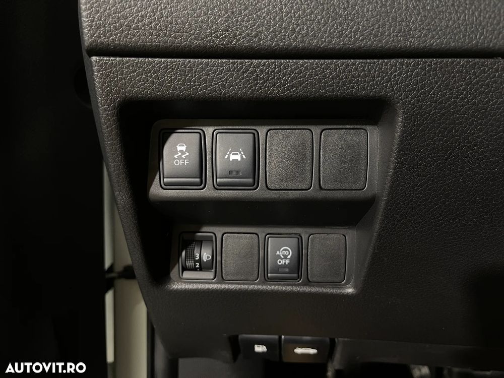 Nissan X-Trail 1.7 dCi ALL-MODE 4x4i Acenta - 19