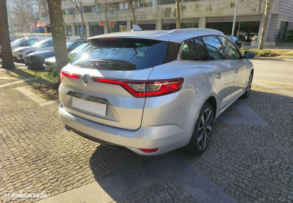 Renault Mégane Sport Tourer BLUE dCi 115 BOSE EDITION - 8