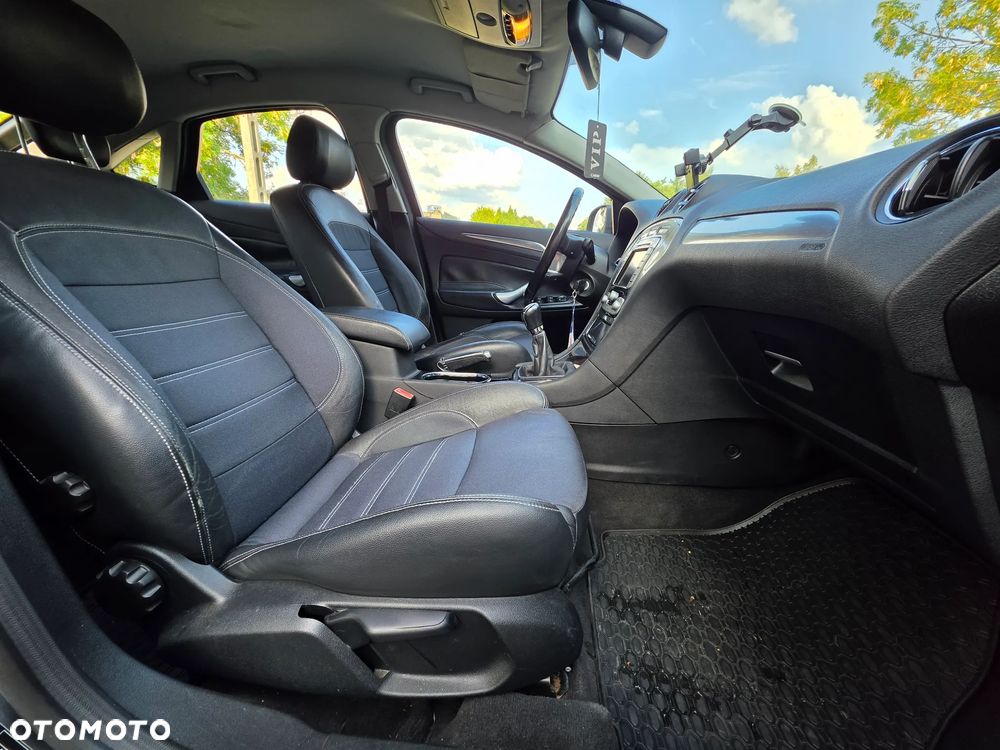 Ford Mondeo 2.0 Titanium - 11