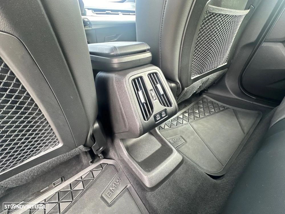 BMW X1 xDrive25e Pack Desportivo M - 26