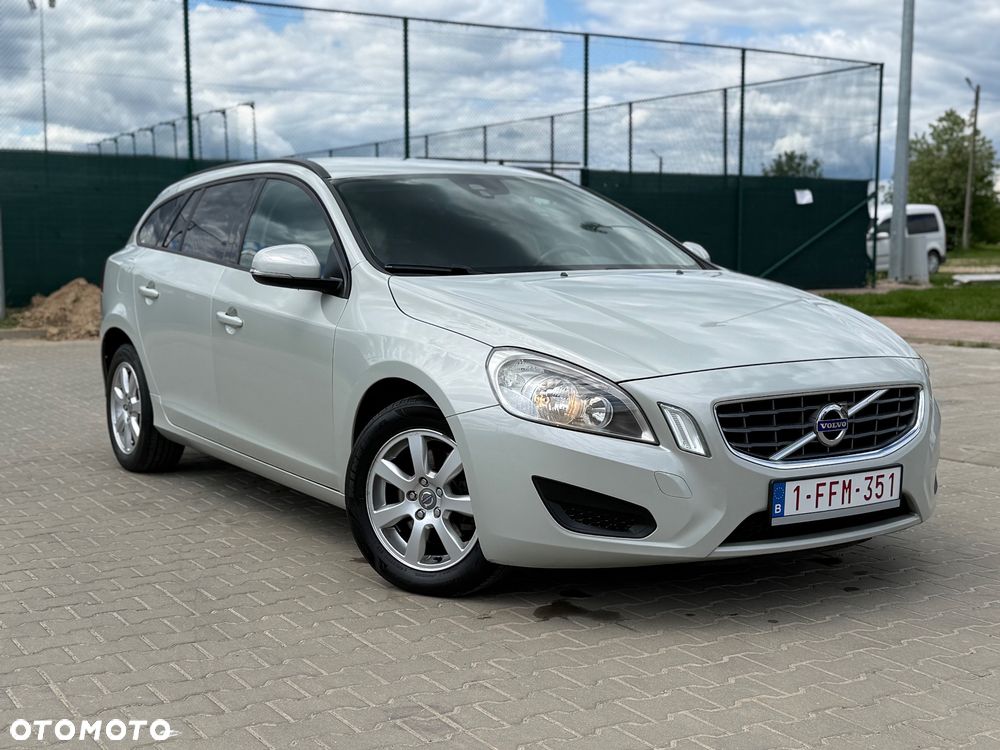 Volvo V60 D3 Summum - 5