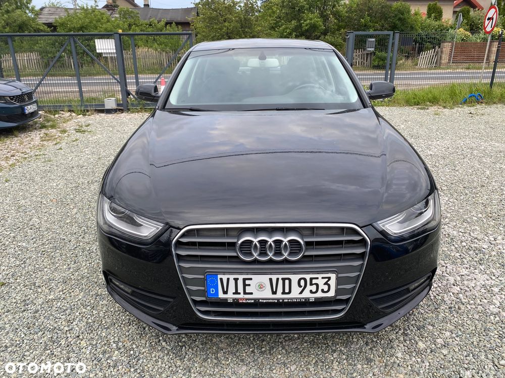 Audi A4 Limousine 2.0 TDI DPF Ambition - 2