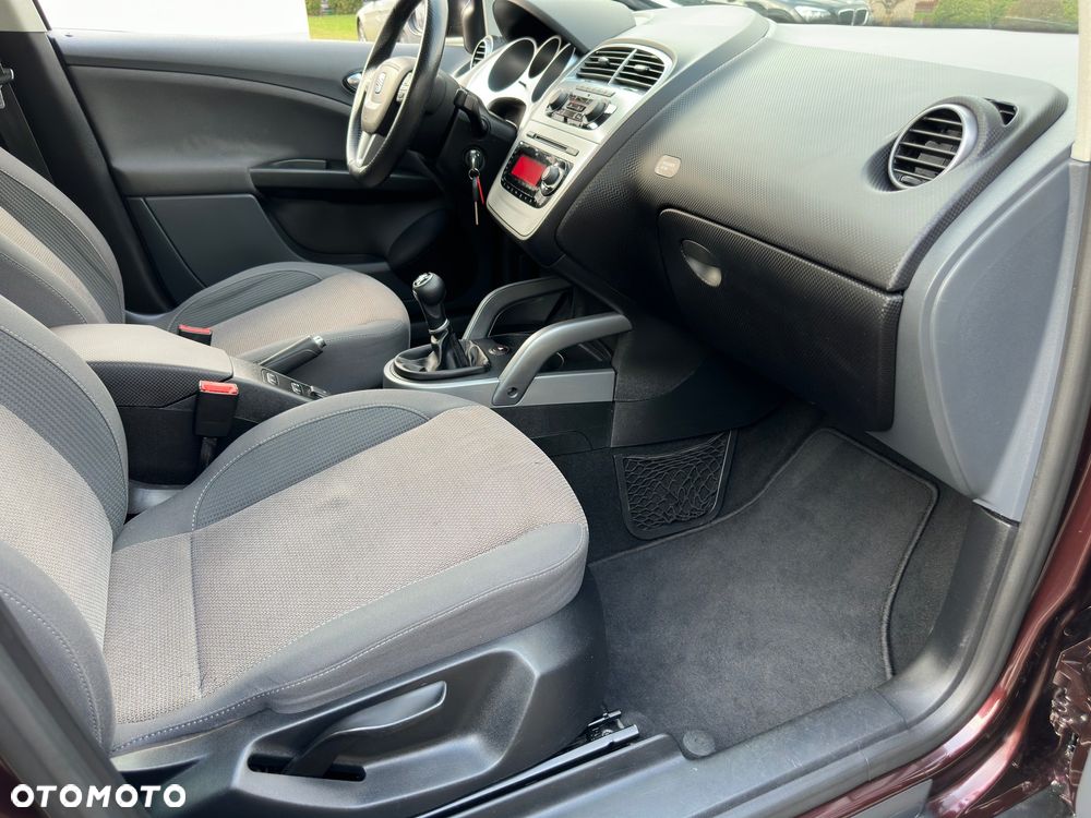 Seat Altea XL 2.0 TDI DPF Style - 18