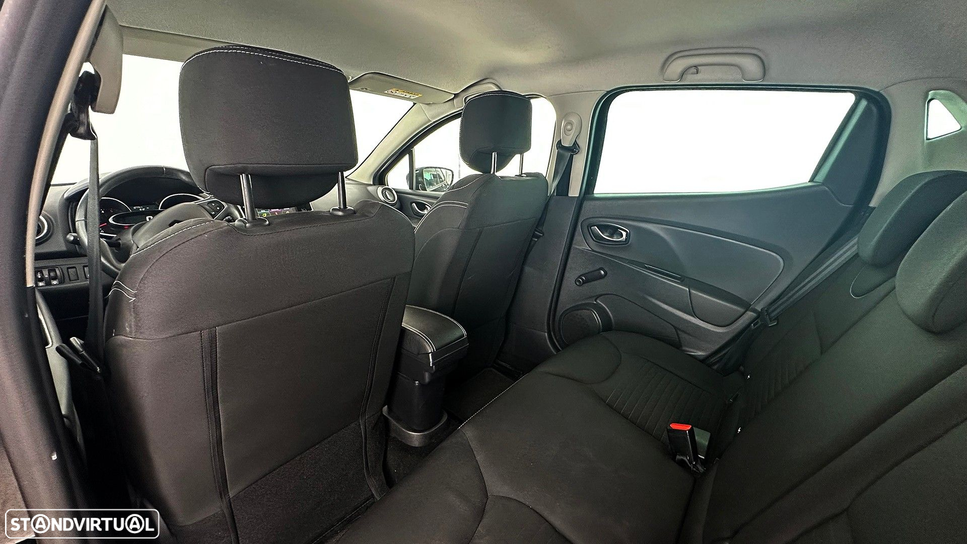 Renault Clio 1.5 dCi Limited - 38