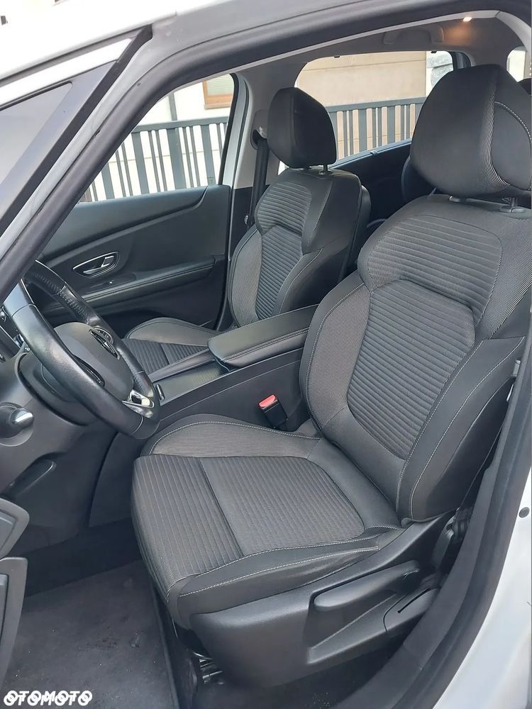 Renault Scenic 1.2 TCe Energy Bose - 5