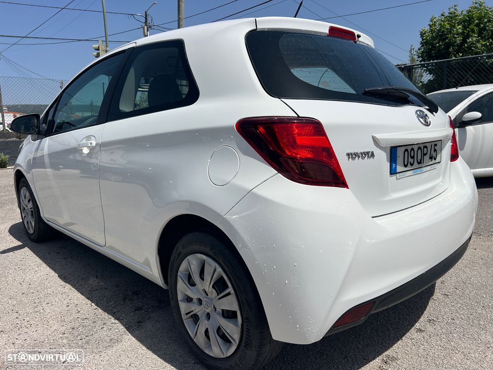 Toyota YARIS - 5