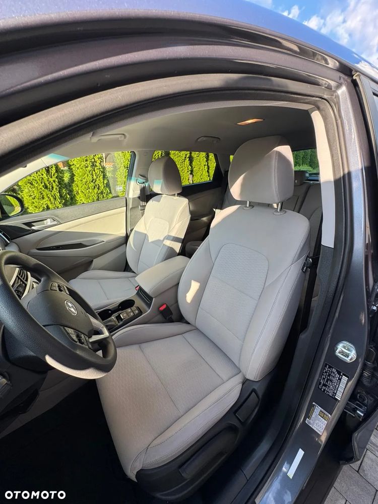 Hyundai Tucson - 12