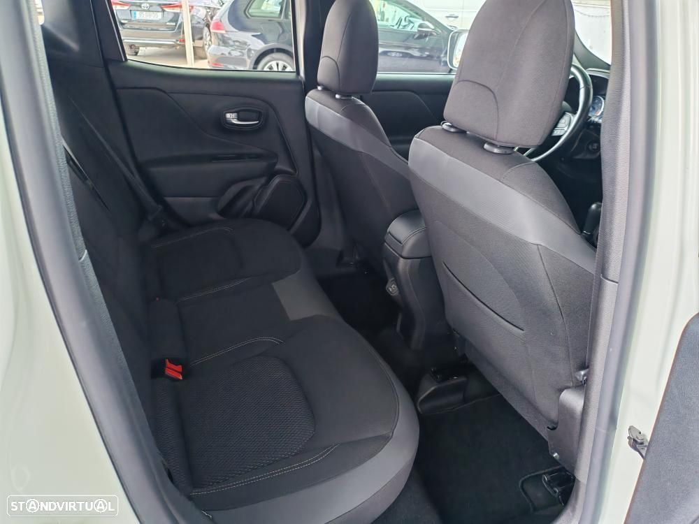 Jeep Renegade 1.6 MJD Limited DCT - 13