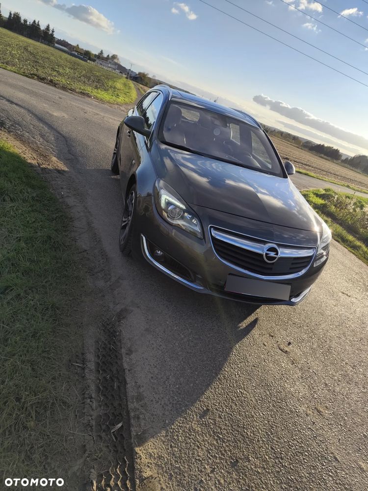 Opel Insignia 2.0 CDTI Executive - 2