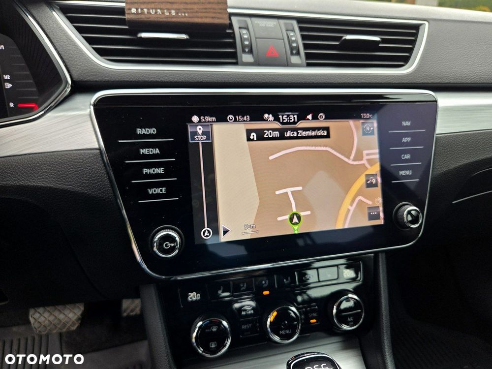 Skoda Superb 1.5 TSI Style DSG - 15