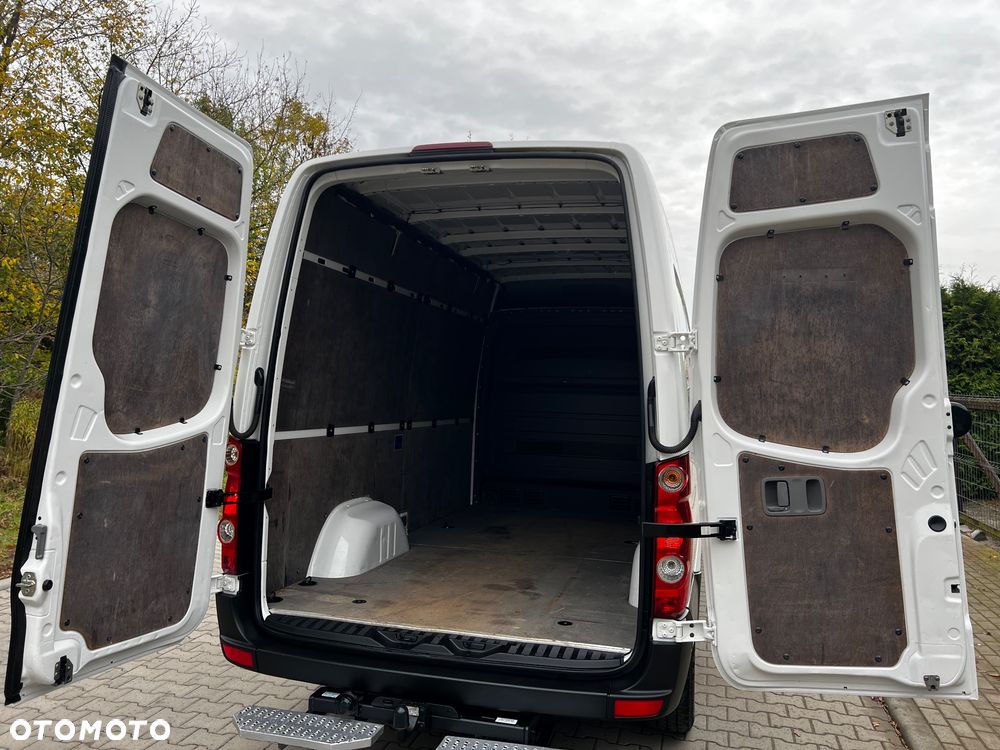 Volkswagen CRAFTER - 13