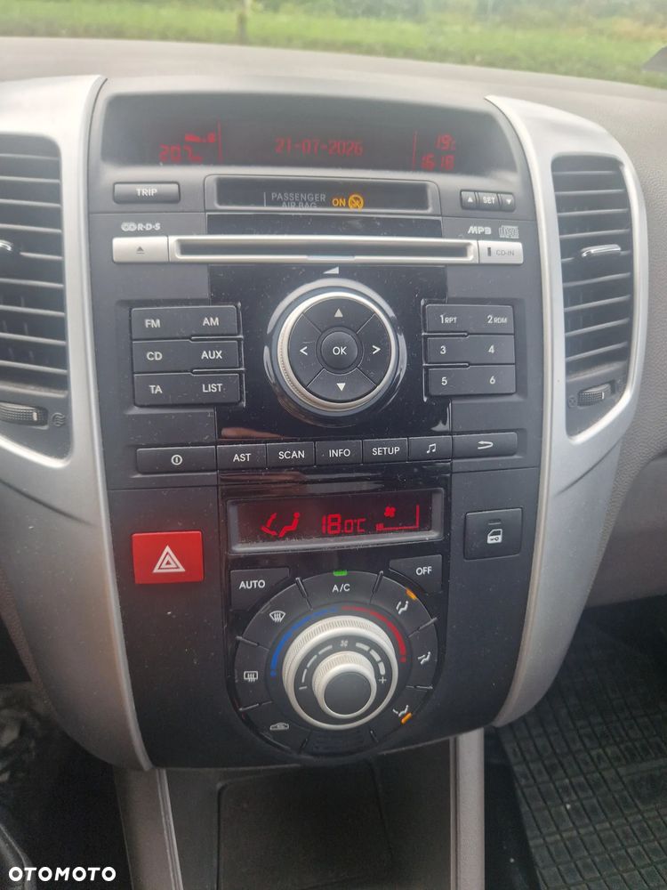 Kia Venga 1.6 M - 12