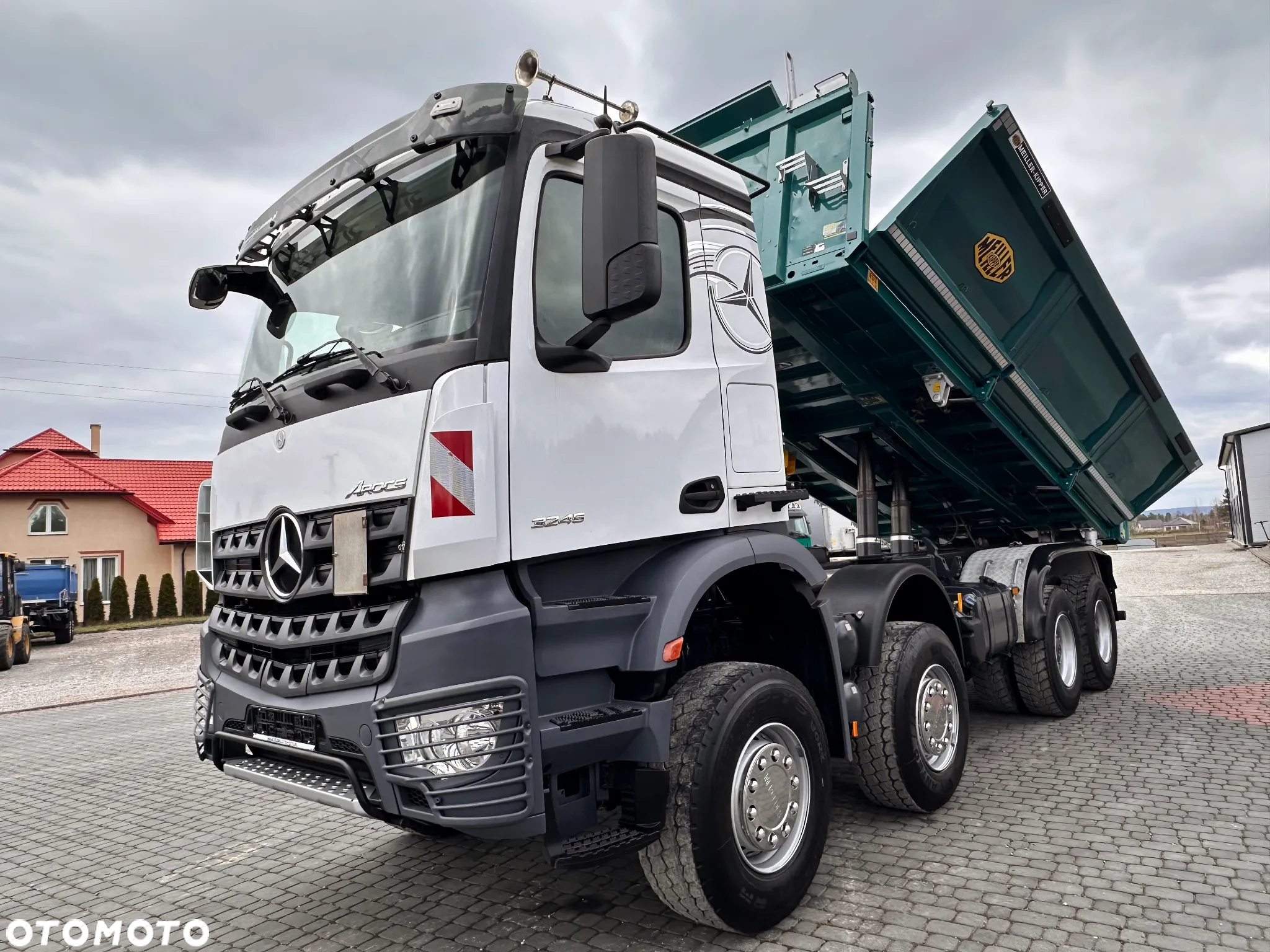 Mercedes-Benz AROCS 3245 8x4 WYWROTKA MEILLER BORDMATIC / ZACZEP DO PRZYCZEPY - 4