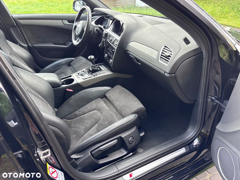 Audi A4 Avant 2.0 TDI DPF clean diesel S line Sportpaket - 9