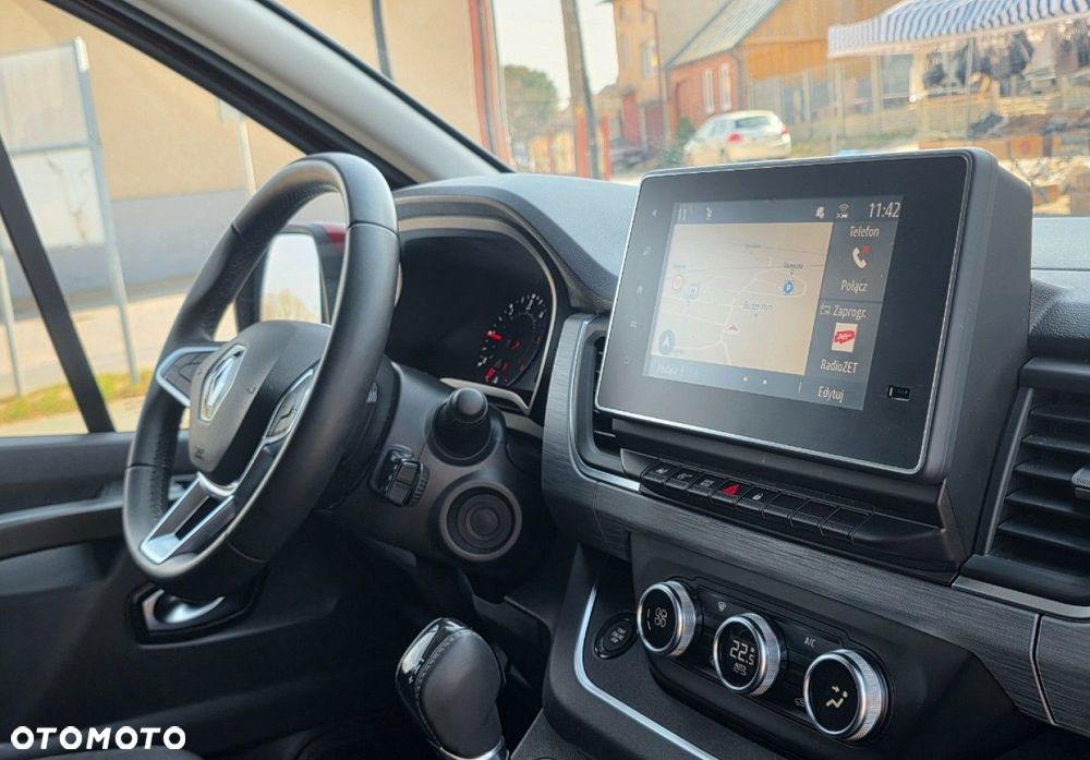 Renault Trafic - 22